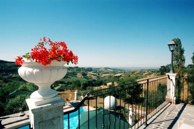 I Quattro Passeri Country House Santa Paola Kültér fotó