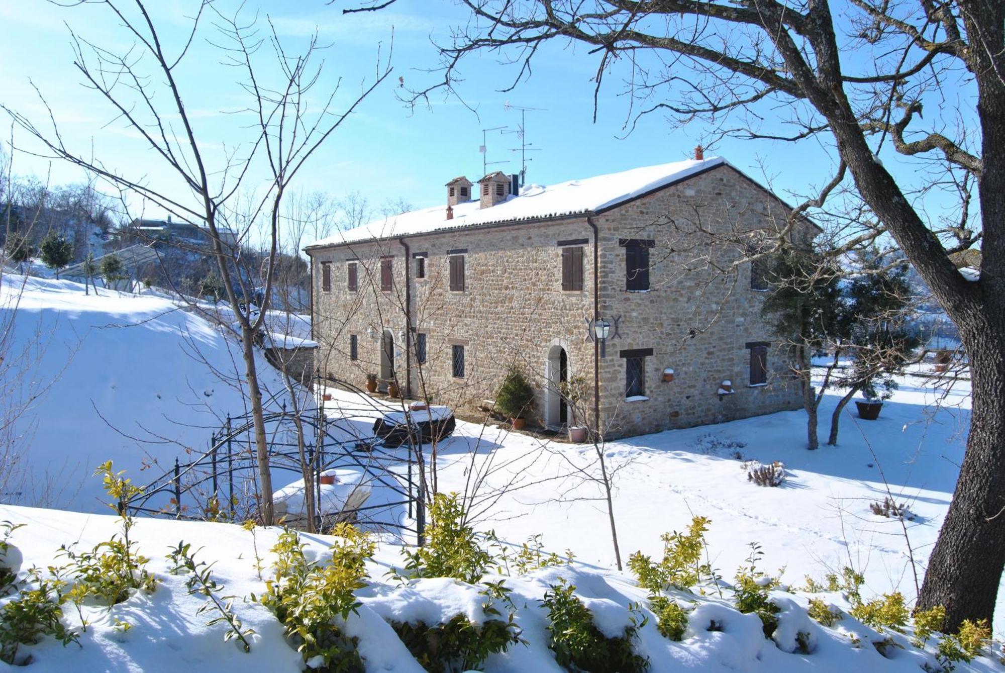 I Quattro Passeri Country House Santa Paola Kültér fotó